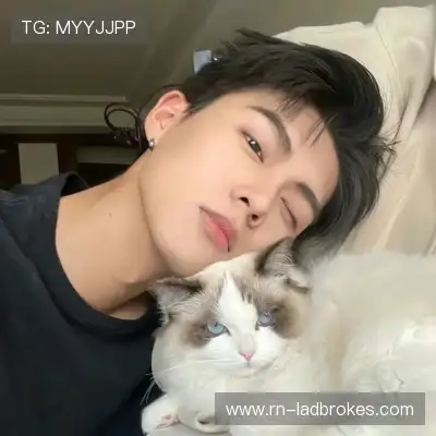 汤玮霜